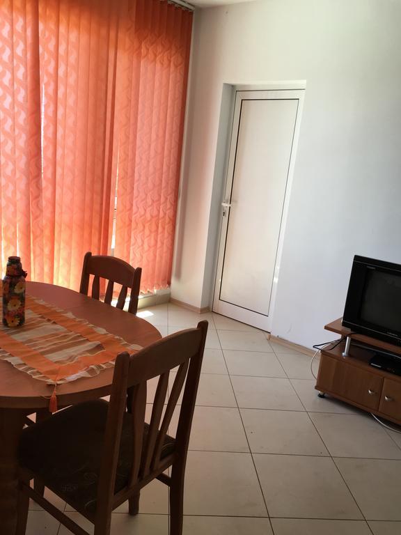Adonai Apartments نيسيبار المظهر الخارجي الصورة